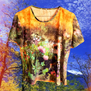 Top in mesh vintage colorato con stampa floreale