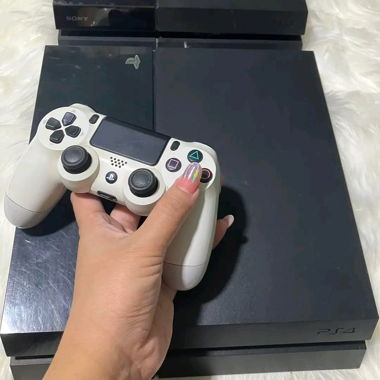 PS4 Slim