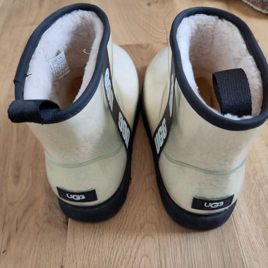 UGG Regenstiefel