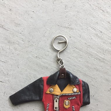 Schlüsselanhänger aus Leder