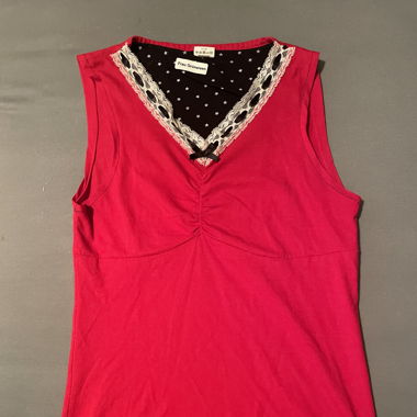 Rotes Top