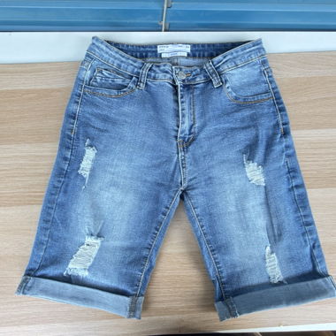 Jeans-Short Bermuda Destroyed Zebra