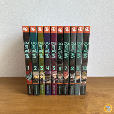 Set di manga Kaiju No. 8 volumi 1-10