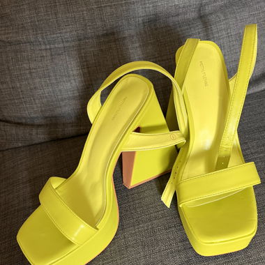 Pistachio coloured sandals 