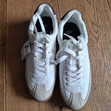 Damenschuhe