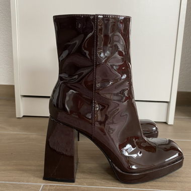Chunky high heel boots