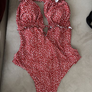 Beau maillot de bain