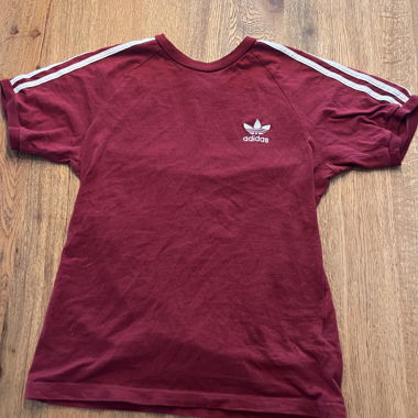 T-shirt Adidas