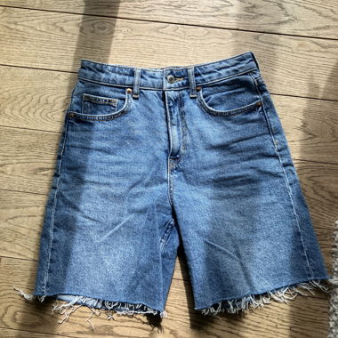 Shorts Gr. 34 H&M neuwertig