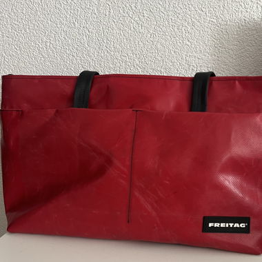 Freitag Tasche und passendes Necessaire