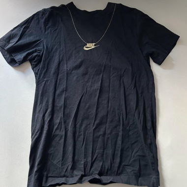 Nike T-shirt with necklace print
