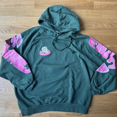 BERSHKA Hoodie "Mixed Feelings" grün - Grösse S
