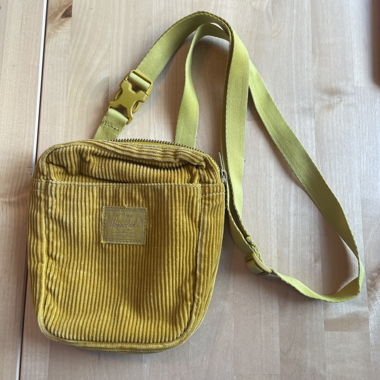 Herschel Crossbody Bag