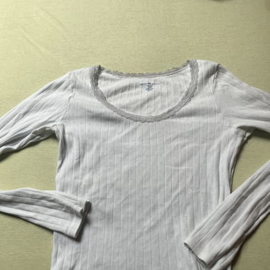 Long sleeve spitze top 
