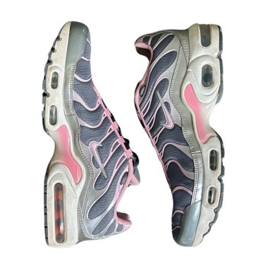 Nike Air Max Plus metallic silver pink