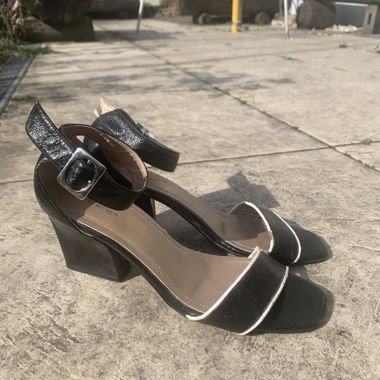 Black heeled sandals