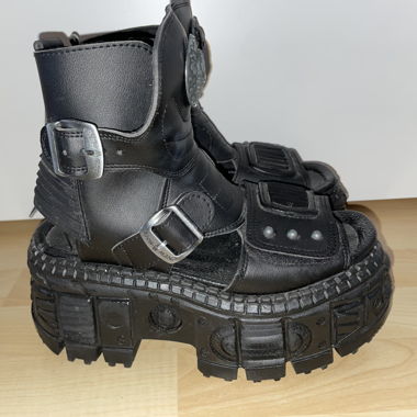 NEW ROCK ANKLE BOOTS "BLACK TANK"