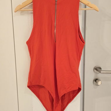 NEW ärmelloser Body rot Zara