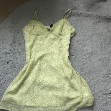 Damenkleid