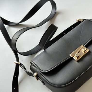 Small black bag 