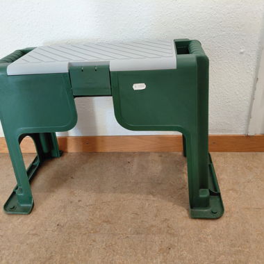 Tabouret de jardin vert