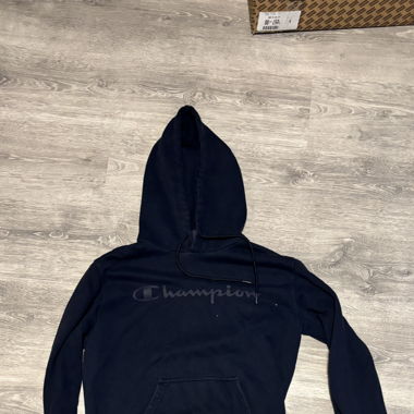 Champion-Pullover Größe M