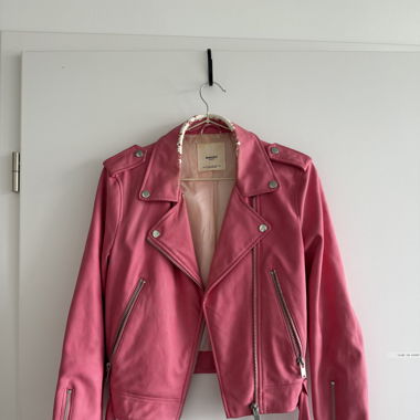 PINK FAUX LEATHER JACKET - MANGO
