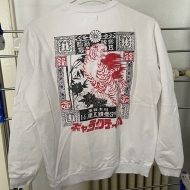 Pull motif japonais année du Tigre