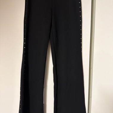 Pantalon noir à sequins métallique 