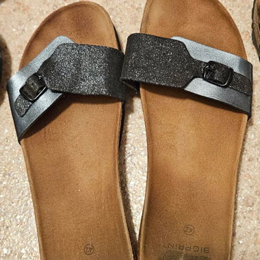 Sandalen scholl