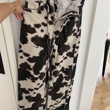 Cow pants 