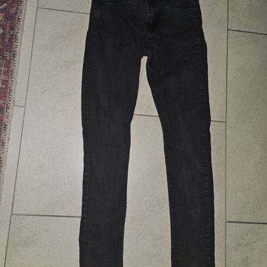 Schwarze Jeans