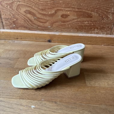 RAID Block-Heel Sandals