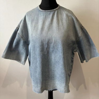 Top in denim Zara a maniche corte