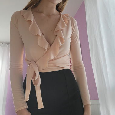 Ruffled top