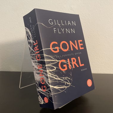 Gone Girl by Gillian Flynn
