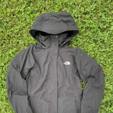The North Face HyVent Jacket - Women's XS 