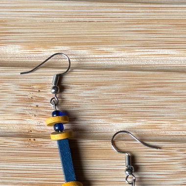 Orecchini Vintage in Legno Giallo e Blu