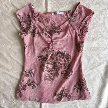 “La Belle” Made in USA floral curvy mesh top