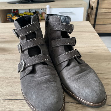 Chaussures en cuir