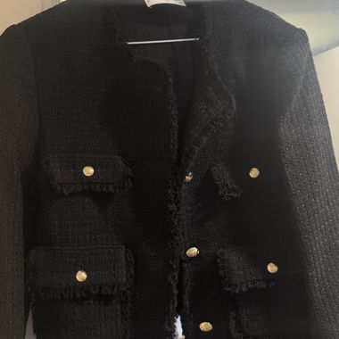 Textured black cropped jacket