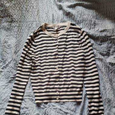 Cardigan 