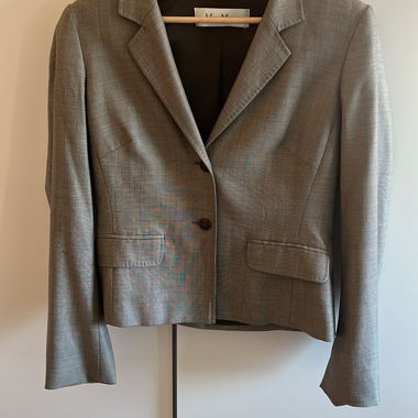 MaxMara Blazer en laine vierge taille 38