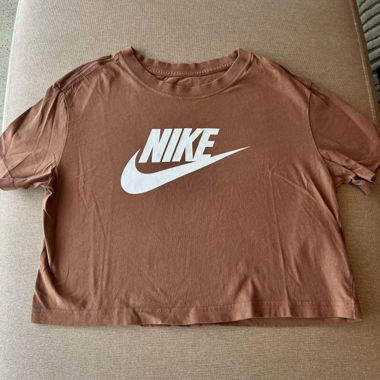 Top sportivo Nike