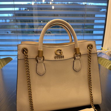 Guess Tasche