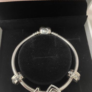 Pandora Charm Armband
