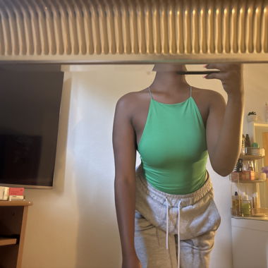 Grüner Body