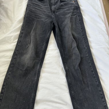 schwarze lockere jeans
