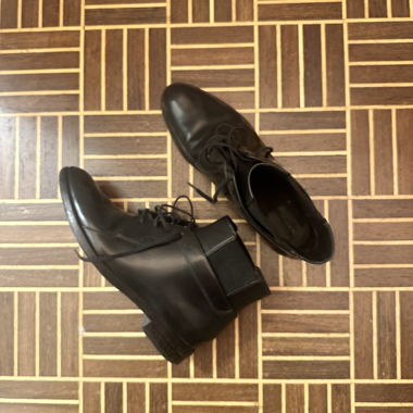 Alexander Wan g Leder-Schnürstiefeletten