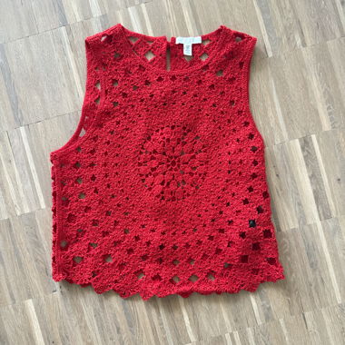 Crochet top red